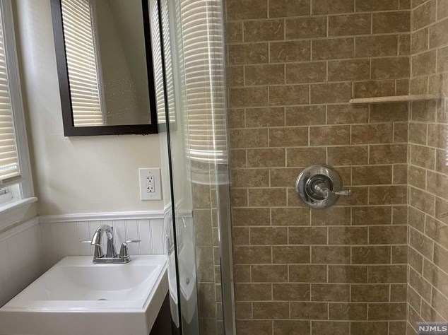 14 River St, Lodi NJ  07644-1524 exterior