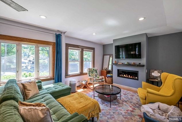 140 Jackson Ave, Rutherford NJ 07070-1403 exterior