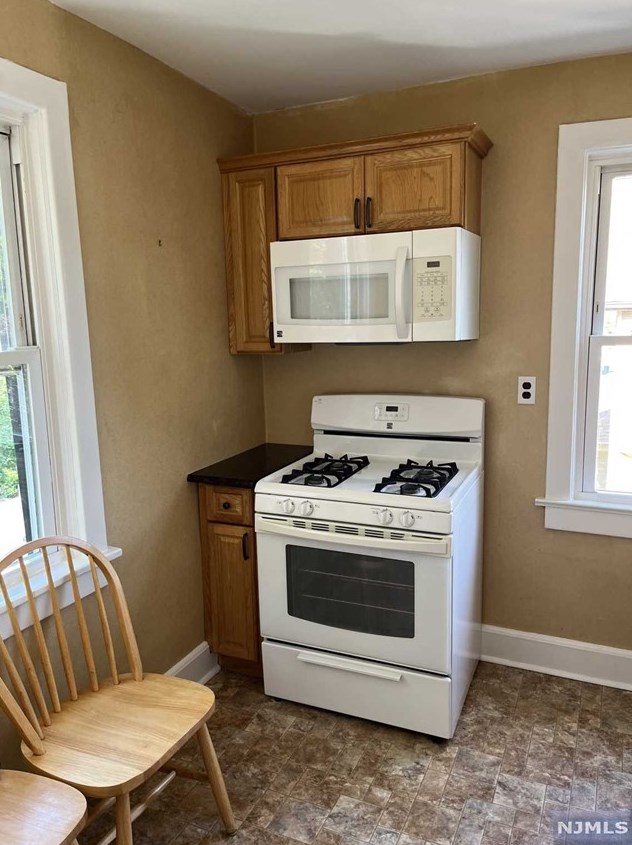 23 Orchard St, Ridgefield Park NJ  07660-2238 exterior