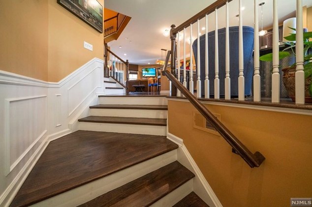 12 Macculloch Ave, Morristown, NJ 07960