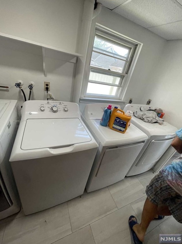 204 Westervelt Pl, Lodi NJ  07644-1106 exterior