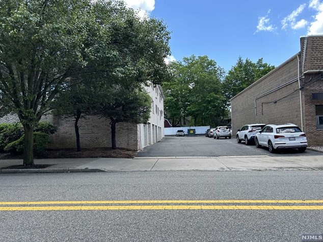 153-161 3rd Ave, Westwood NJ  07675 exterior