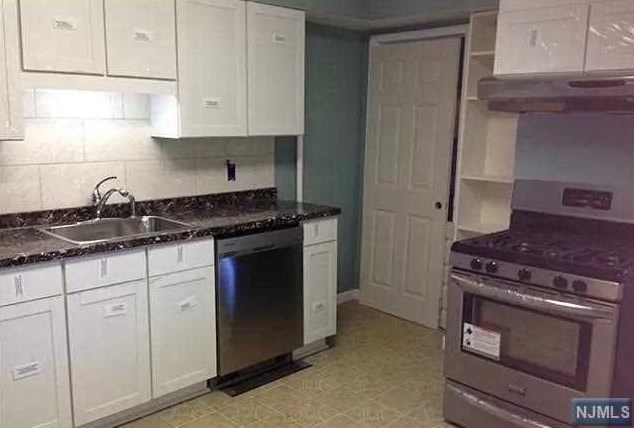 151 Burton Ave, Hasbrouck Heights NJ 07604-1923 exterior