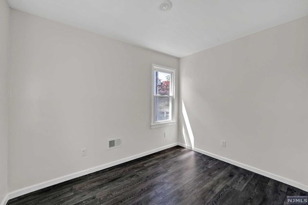 204 Indiana St, Maplewood NJ 07040-3404 exterior