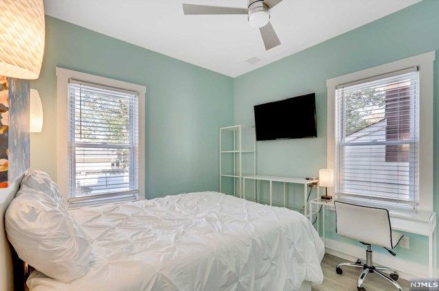 117 Lk St, Bergenfield NJ 07621-2817 exterior