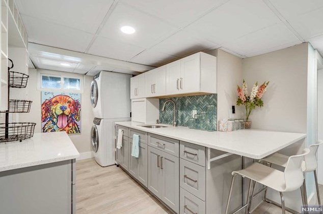 117 Lk St, Bergenfield NJ 07621-2817 exterior