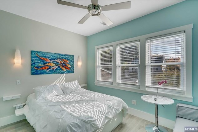 117 Lk St, Bergenfield NJ 07621-2817 exterior