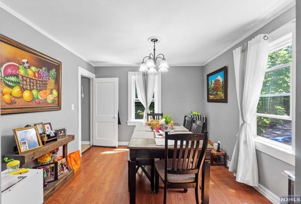 187 Ft Lee Rd, Teaneck NJ 07666-3209 exterior