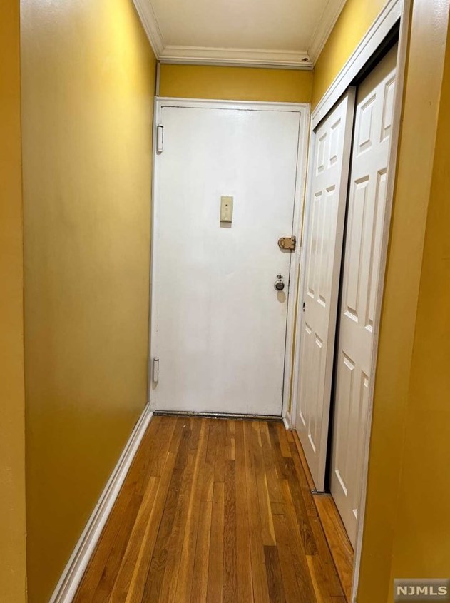 2160 Center Ave, West Fort Lee NJ  07024-5857 exterior