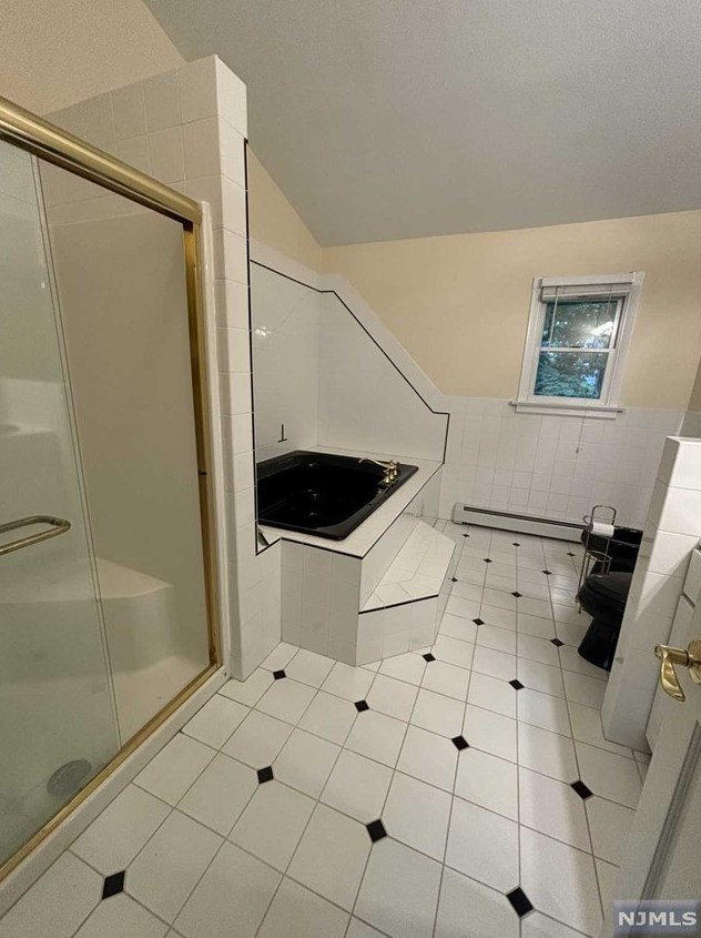 131 Prospect Ter, Teaneck NJ 07666-5823 exterior