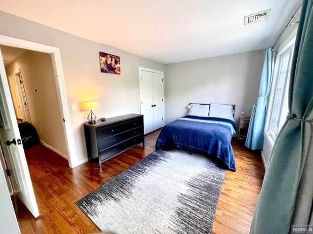 14 Maple St, Outwater NJ 07026-3322 exterior