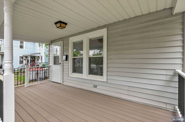 314 Almond St, Vineland NJ 08360-5218 exterior