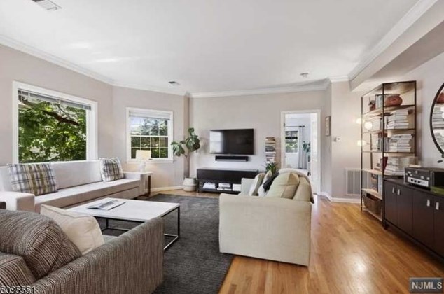 238 Claremont Ave, Montclair NJ  07042-2840 exterior