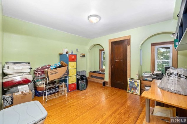 135 Maple St, Rutherford NJ  07070-1718 exterior