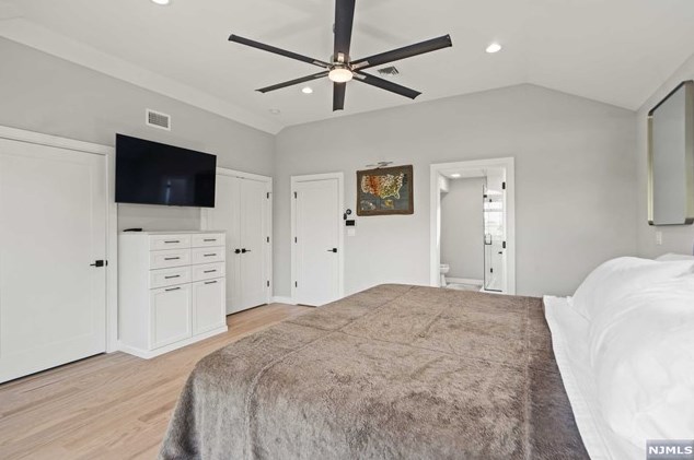 446 Greenmount Ave, Cliffside Park NJ 07010-1633 exterior