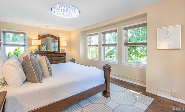 227 Berkshire Rd, Hasbrouck Heights NJ 07604-2503 exterior