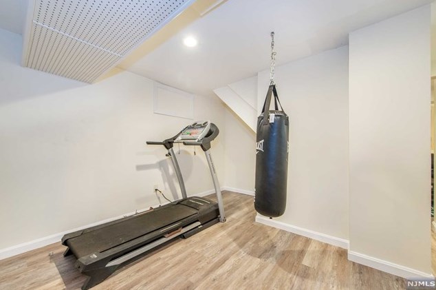 227 Berkshire Rd, Hasbrouck Heights NJ 07604-2503 exterior