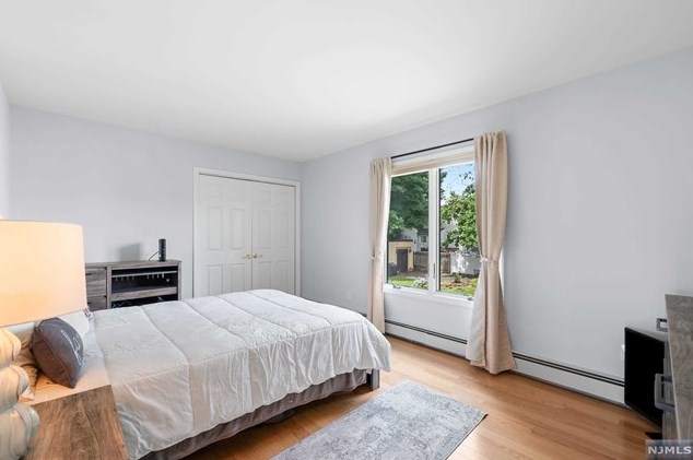 270 Baldwin Ave, Hasbrouck Heights NJ 07604-2301 exterior