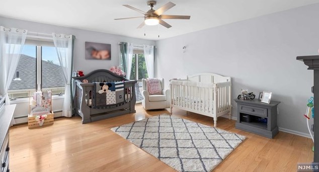 270 Baldwin Ave, Hasbrouck Heights NJ 07604-2301 exterior