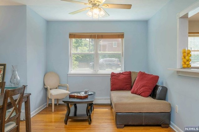 300 Claremont Ave, Verona NJ  07044-2549 exterior