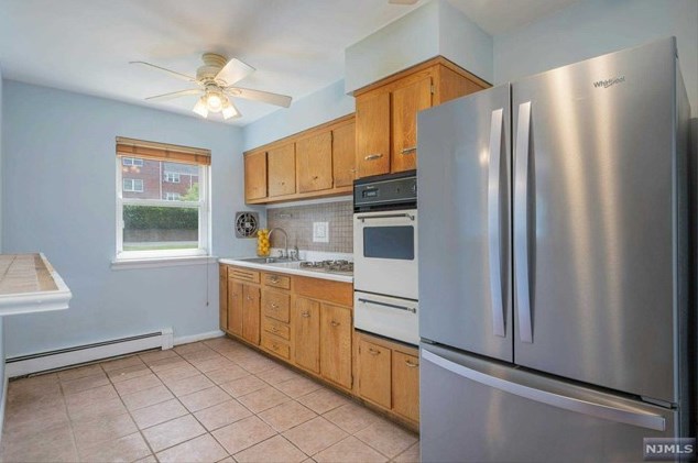 300 Claremont Ave, Verona NJ  07044-2549 exterior