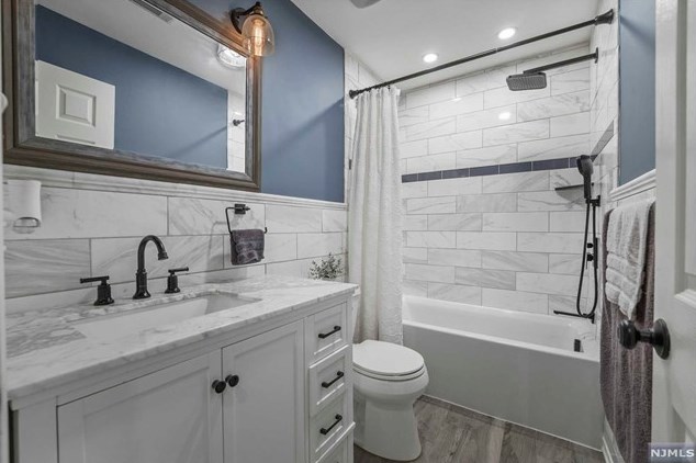 615 Wendover Ct, Dover NJ  07869-1647 exterior