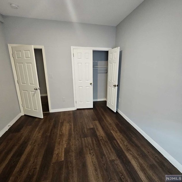 38 11th Ave, Newark NJ 07103-2039 exterior