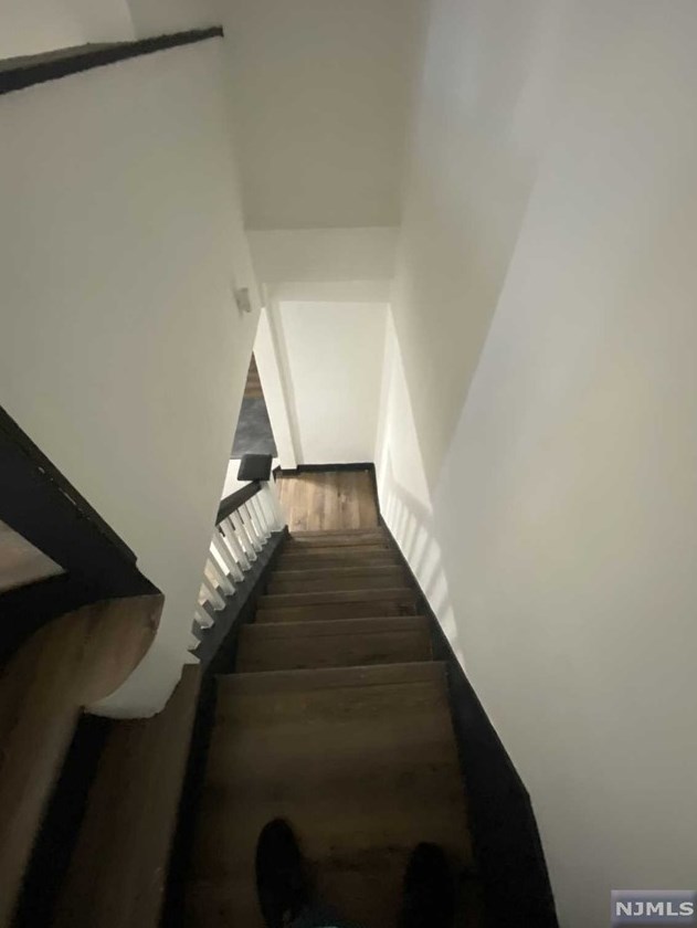 57 Malcolm Ave, Outwater NJ  07026-1523 exterior