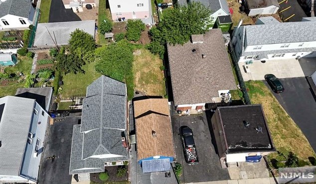 57 Malcolm Ave, Outwater NJ  07026-1523 exterior