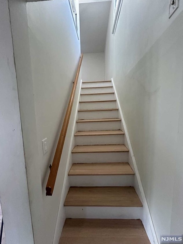 772 Morton St, East Rutherford NJ 07073-1609 exterior