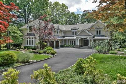 96 Dimmig Road, Upper Saddle River, NJ 07458 - Photo 1