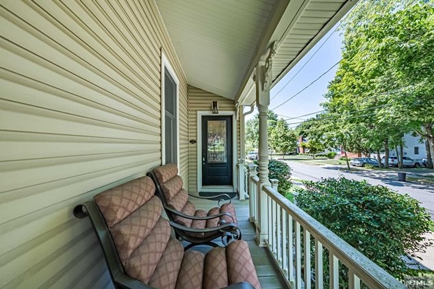 308 Demarest Ave, Closter NJ 07624-2514 exterior