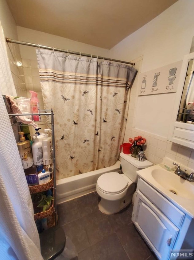 783 18th St, Paterson NJ  07501-2387 exterior