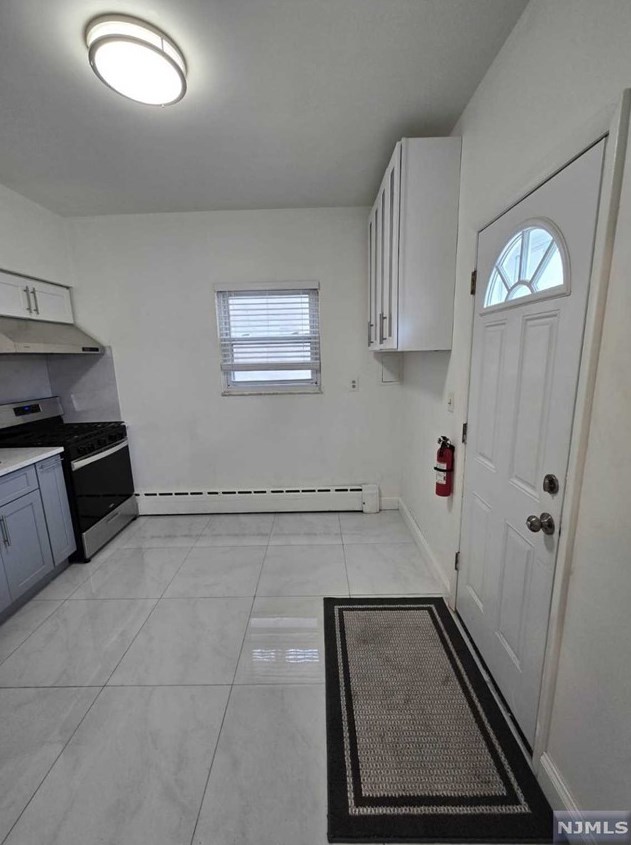 86 Palisade Ave, Cliffside Park NJ  07010-1038 exterior