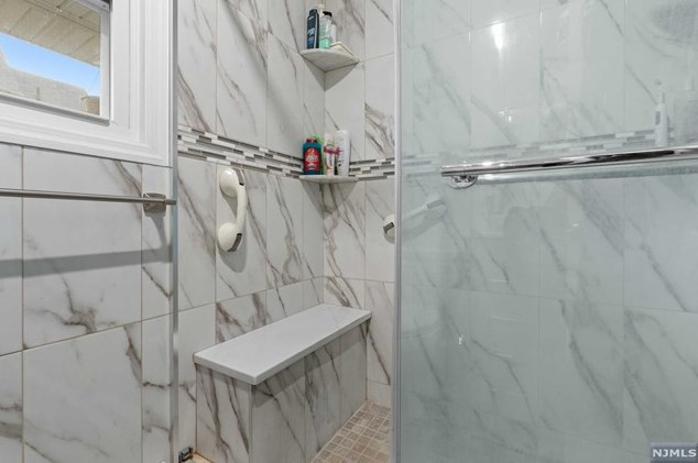 419 Ter Ave, Hasbrouck Heights NJ 07604-2430 exterior