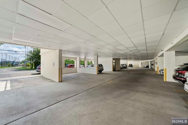 1100 River Rd, Edgewater NJ  07020-1314 exterior