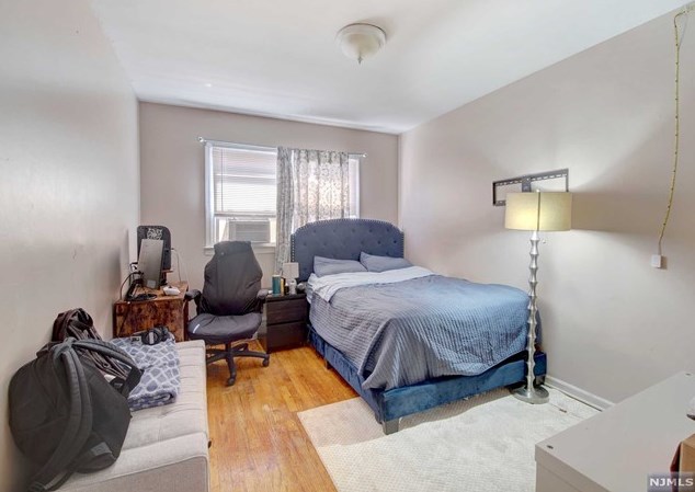 508 Davis Ave, Kearny NJ 07032-3402 exterior