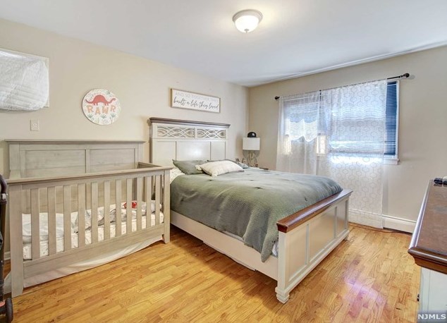 508 Davis Ave, Kearny NJ 07032-3402 exterior