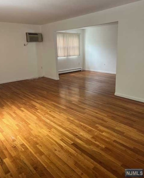 443 5th St, Palisades Park NJ  07650-2317 exterior
