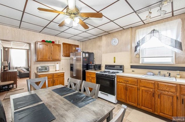 120 Franklin St, Belleville NJ 07109-1063 exterior