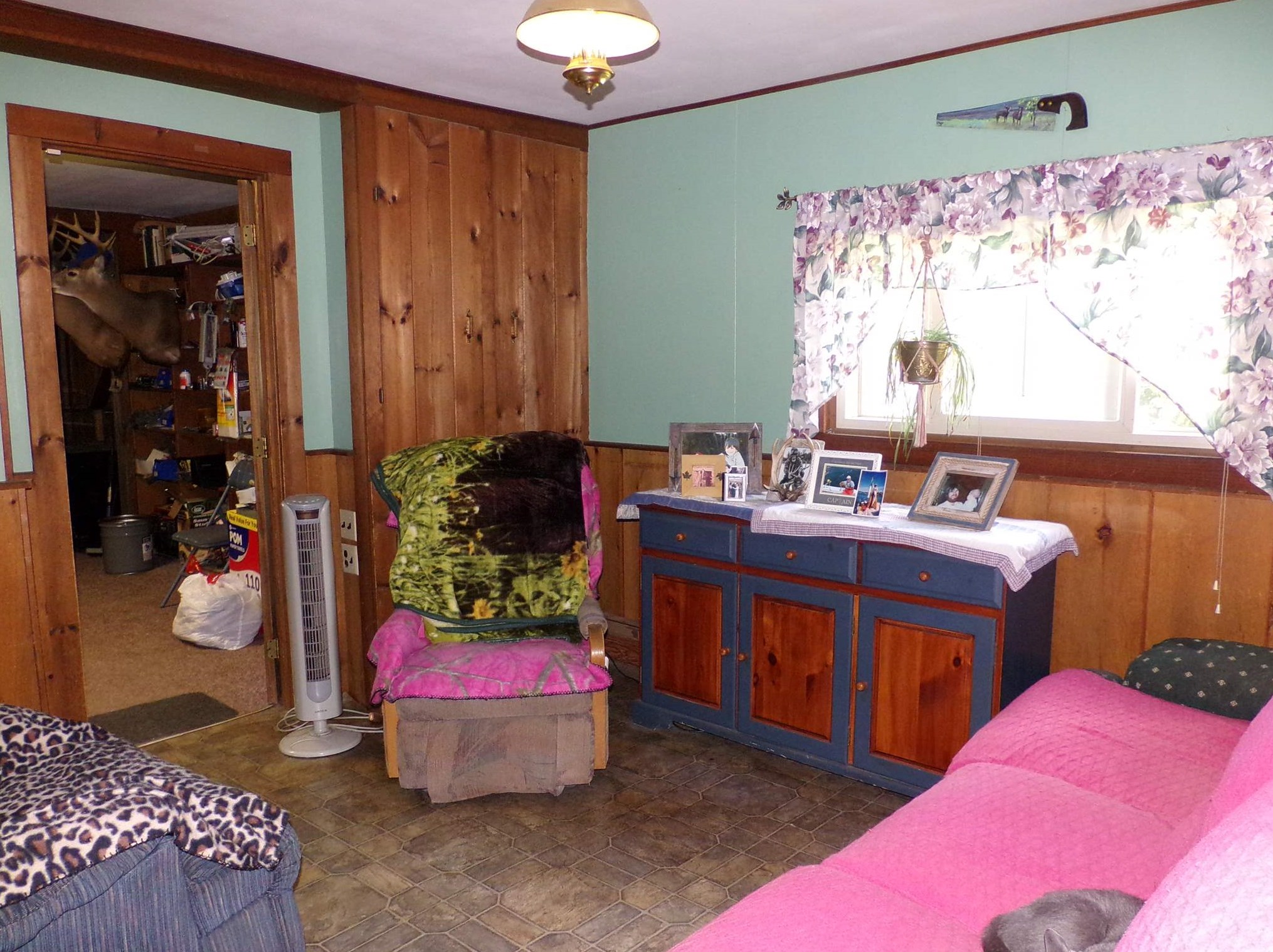 1562 Hooksett Rd, Manchester NH 03106-1008 exterior