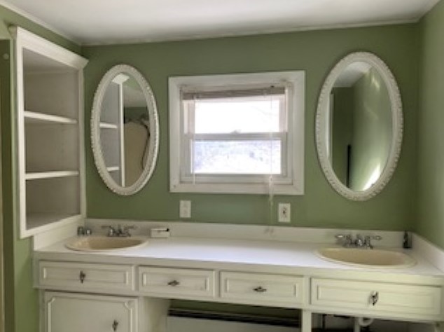 101 Prospect St, Berlin NH 03570-1543 exterior