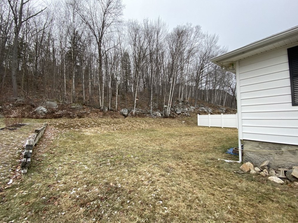 463 2nd Ave, Berlin NH  03570-1139 exterior