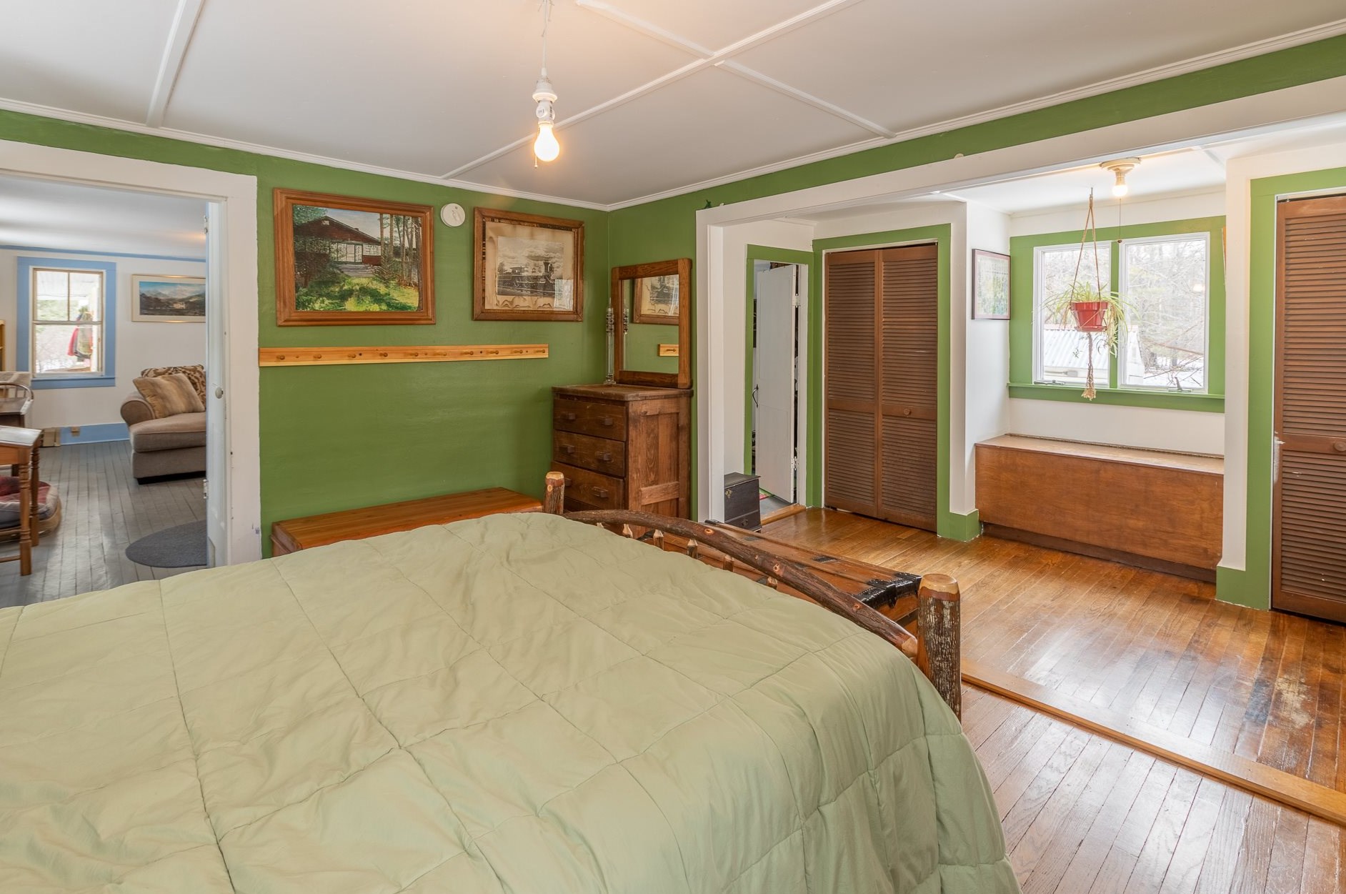 71 Goose Pond Rd, Hanover NH 03755-3923 exterior