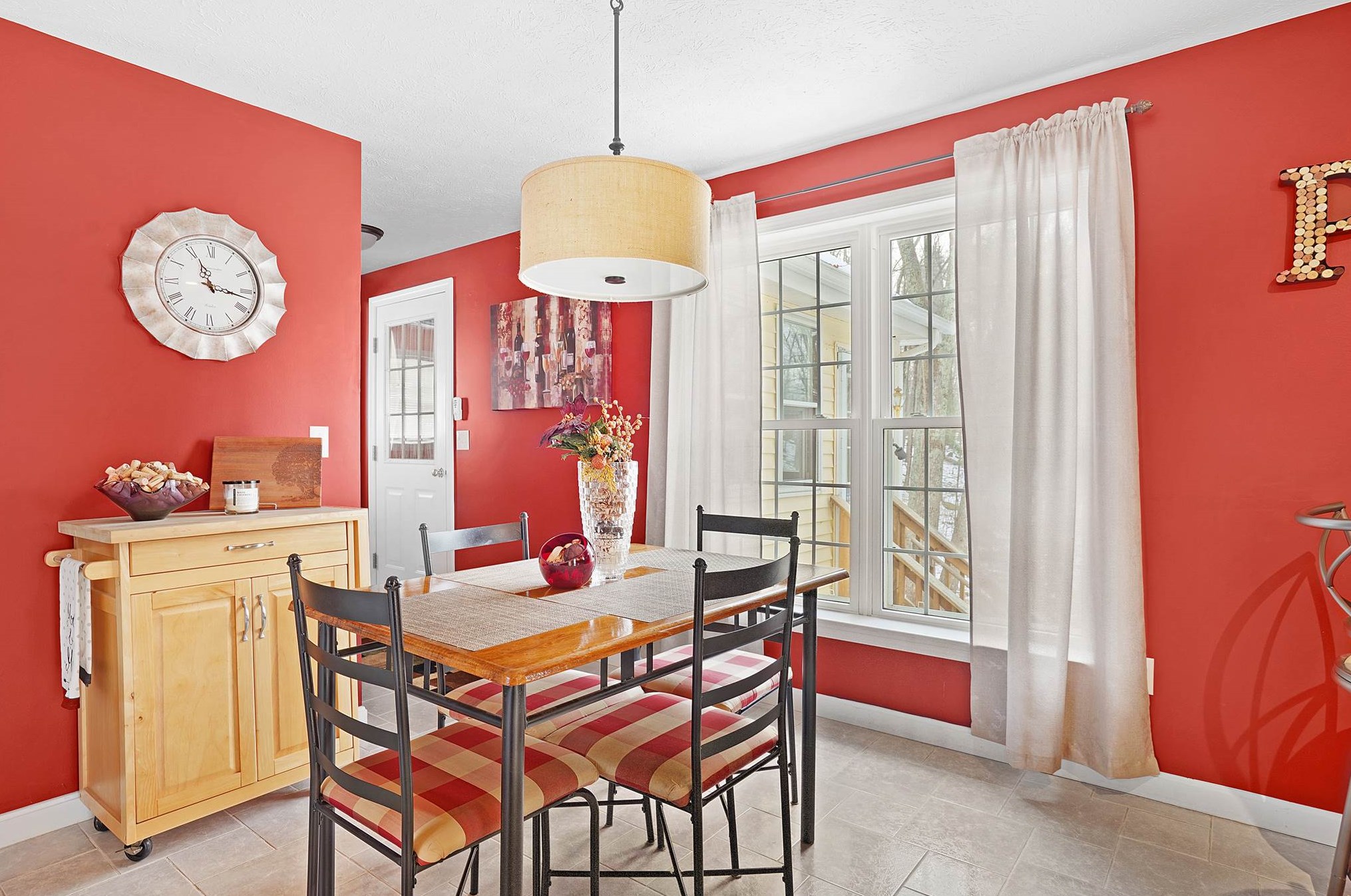 14 Kyle Rd, Merrimack NH 03054-4573 exterior