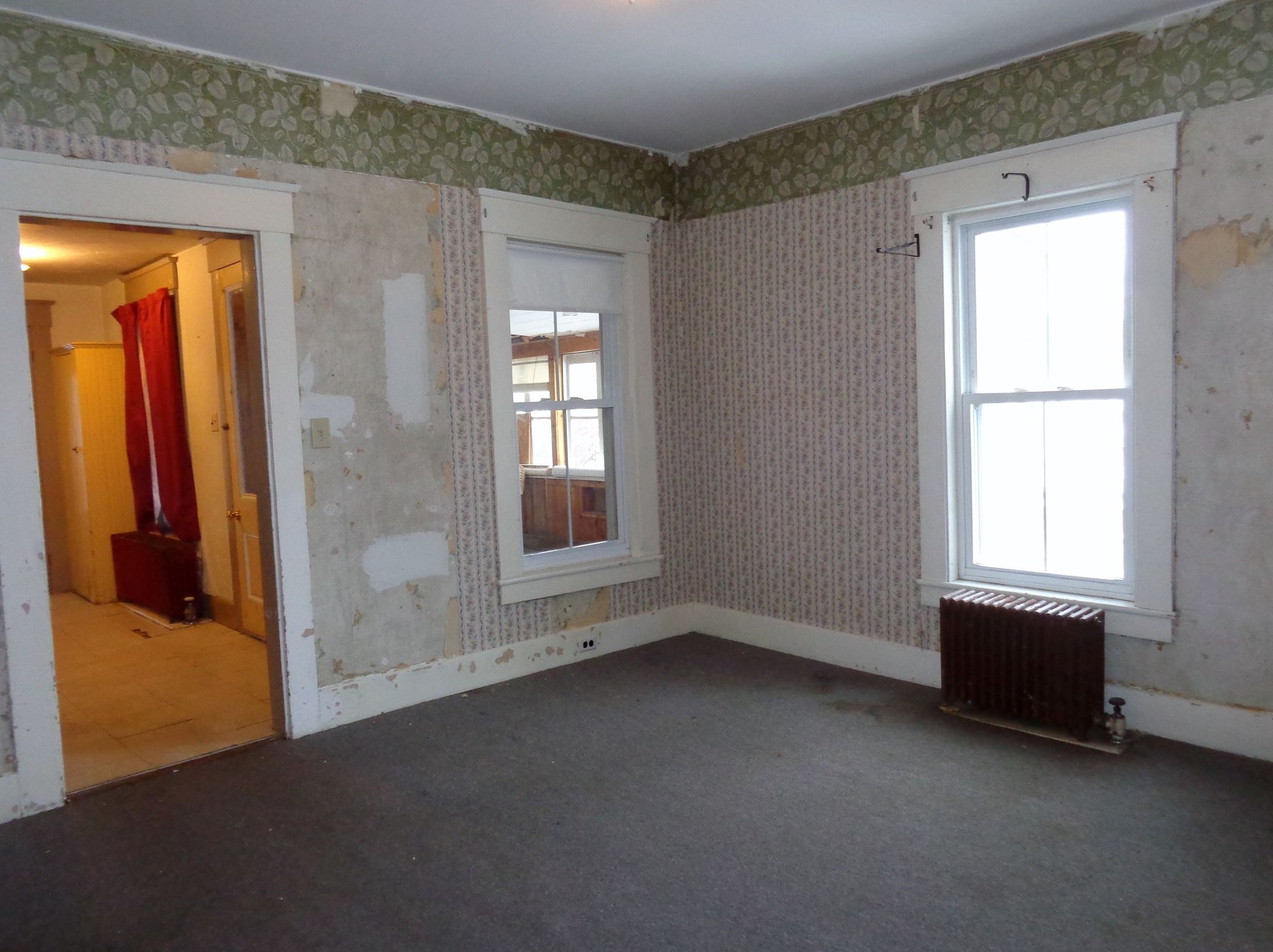 18 Winter St, Bridgewater NH 03264-1422 exterior