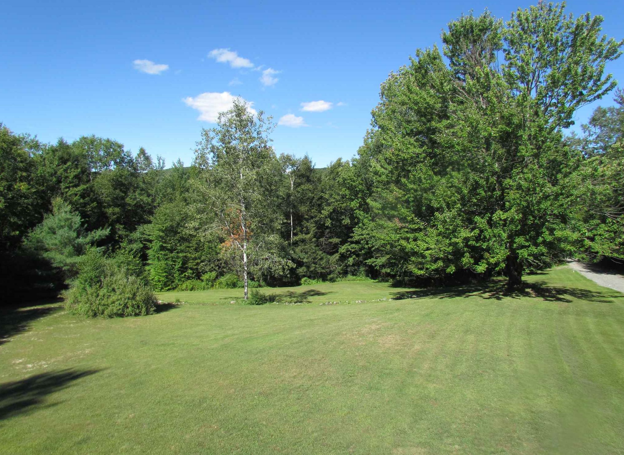 17 Ledgewood Dr, Cornish NH  03745-4646 exterior