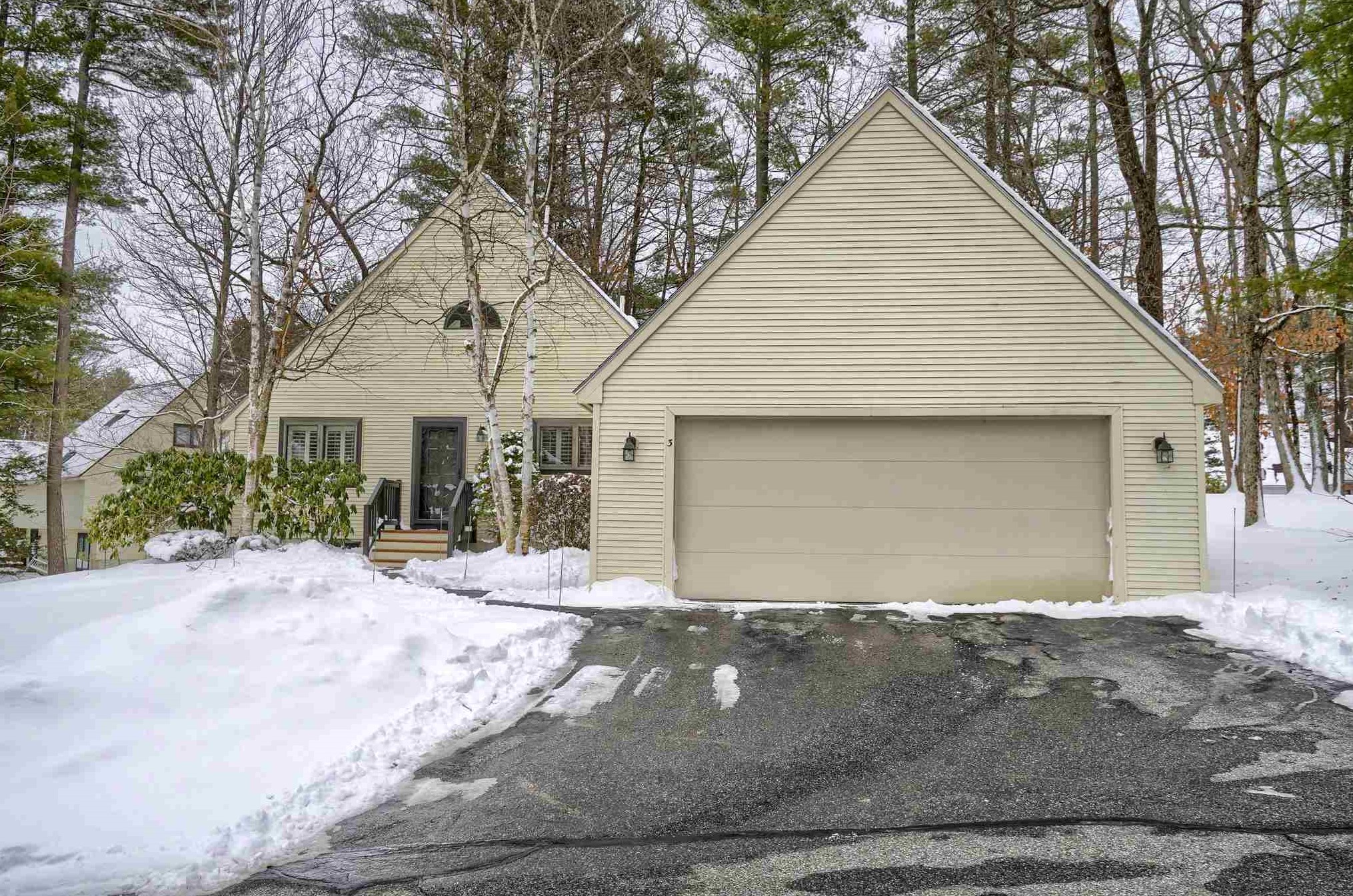3 Partridge Ln, Merrimack NH 03054-2874 exterior