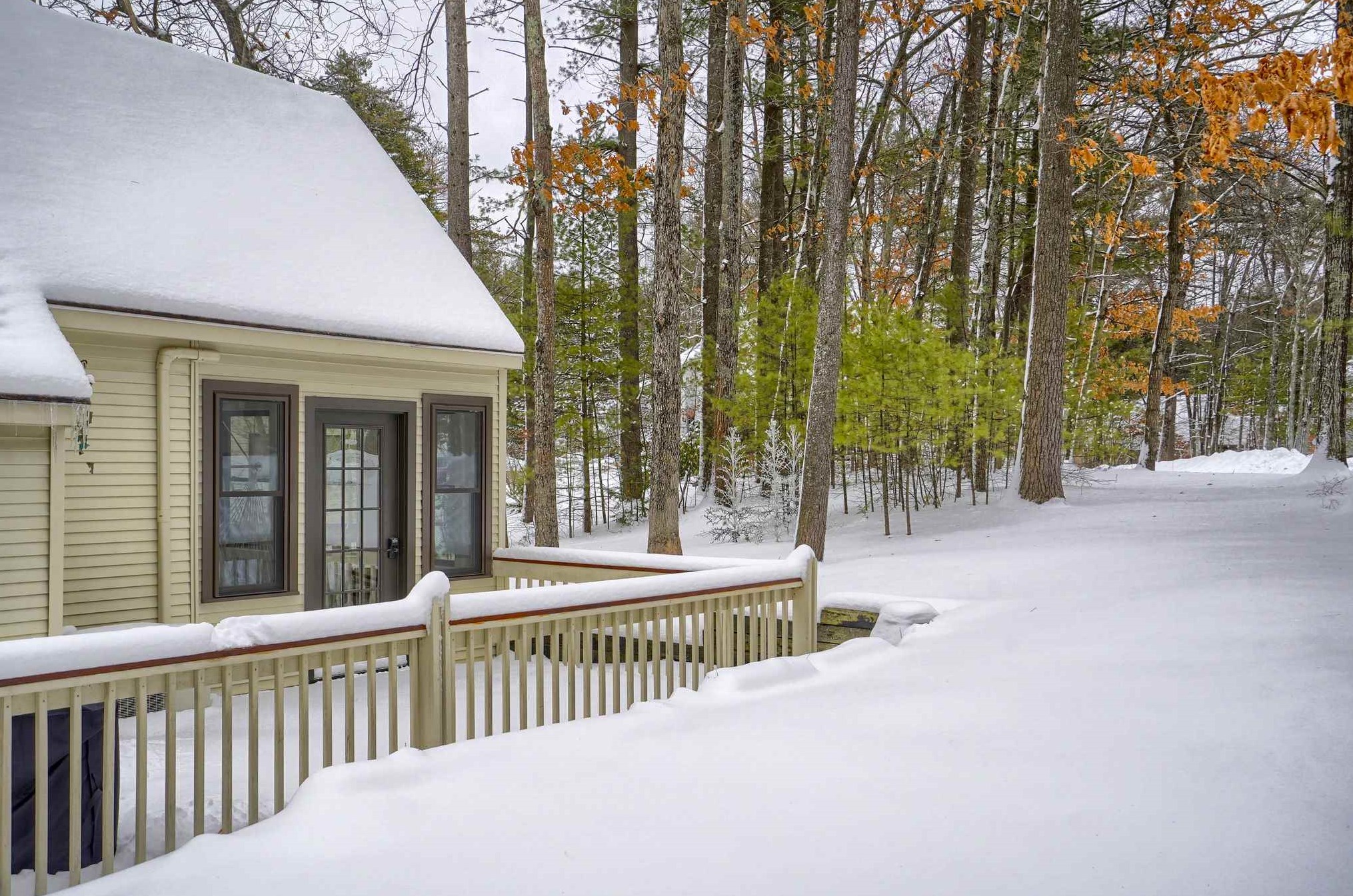 3 Partridge Ln, Merrimack NH 03054-2874 exterior