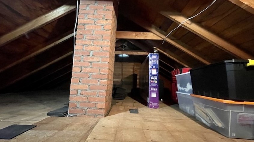 21 Pne St, Manchester NH 03103-5331 exterior